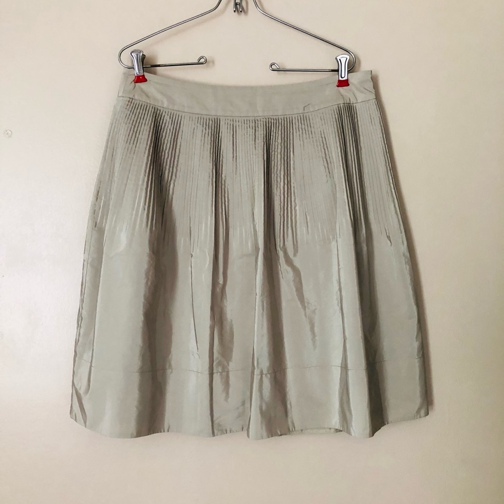 Banana Republic flared skirt size 10 micro pleated flared casual party classic